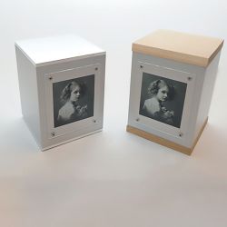 Urn Moderno met fotohouder 150x150x200 mm aluminium 1407