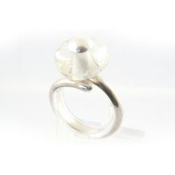 Zilveren ring met glazen askraal in diverse kleuren- HIG-IrisR
