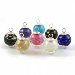 Glazen bolvormige ashanger in diverse kleuren 15mm - HIG-BK