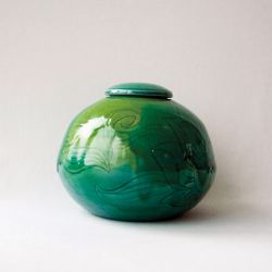 kunstenares Annusch Treasure urn